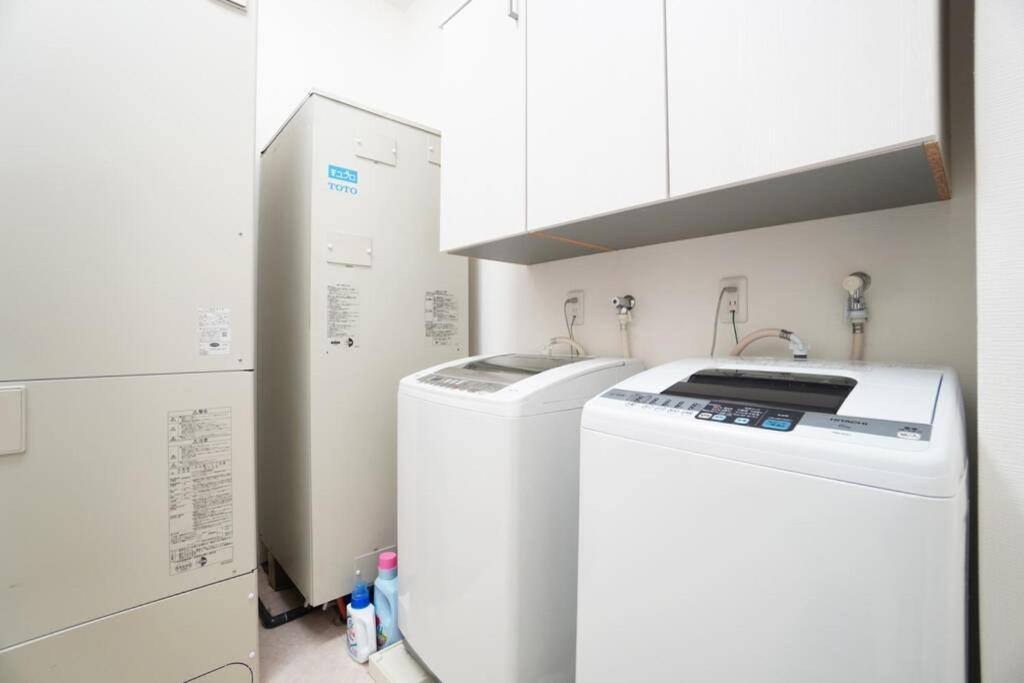 Apartamento Tsurigane Building H-4 Osaka Exterior foto